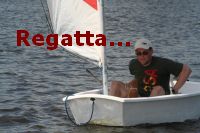 Jollen-Regatta im Sommer